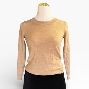 J. Crew Tan Wool Sweater XS Long Sleeve %100 Merino Wool Fitted Light Layer